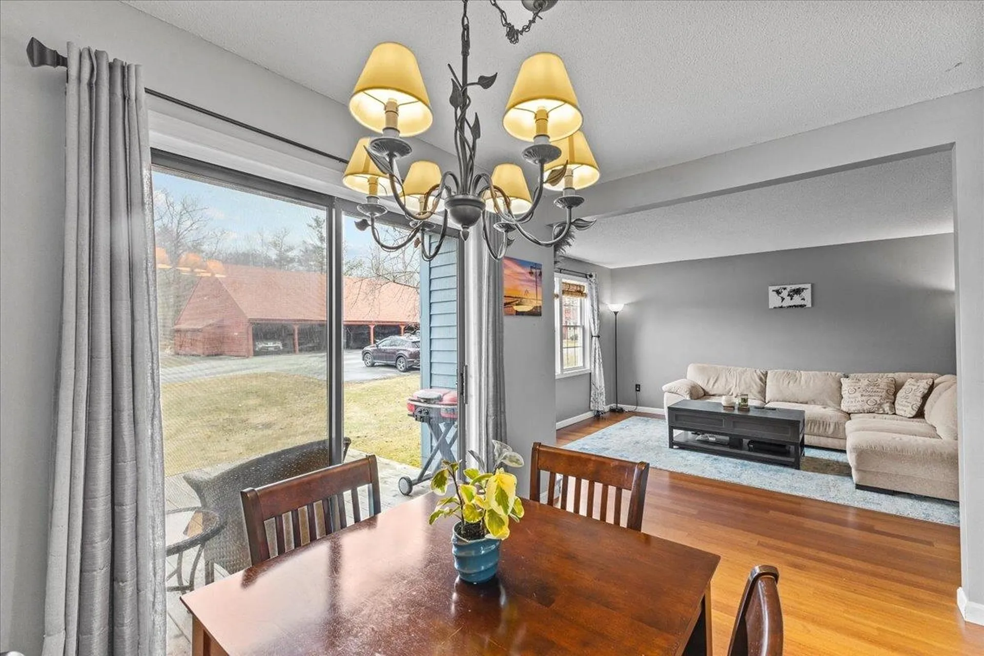 171 N Twin Oaks Terrace South Burlington VT 05403