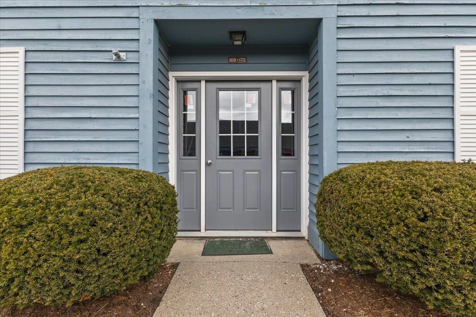 171 N Twin Oaks Terrace South Burlington VT 05403