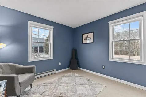 171 N Twin Oaks Terrace South Burlington VT 05403
