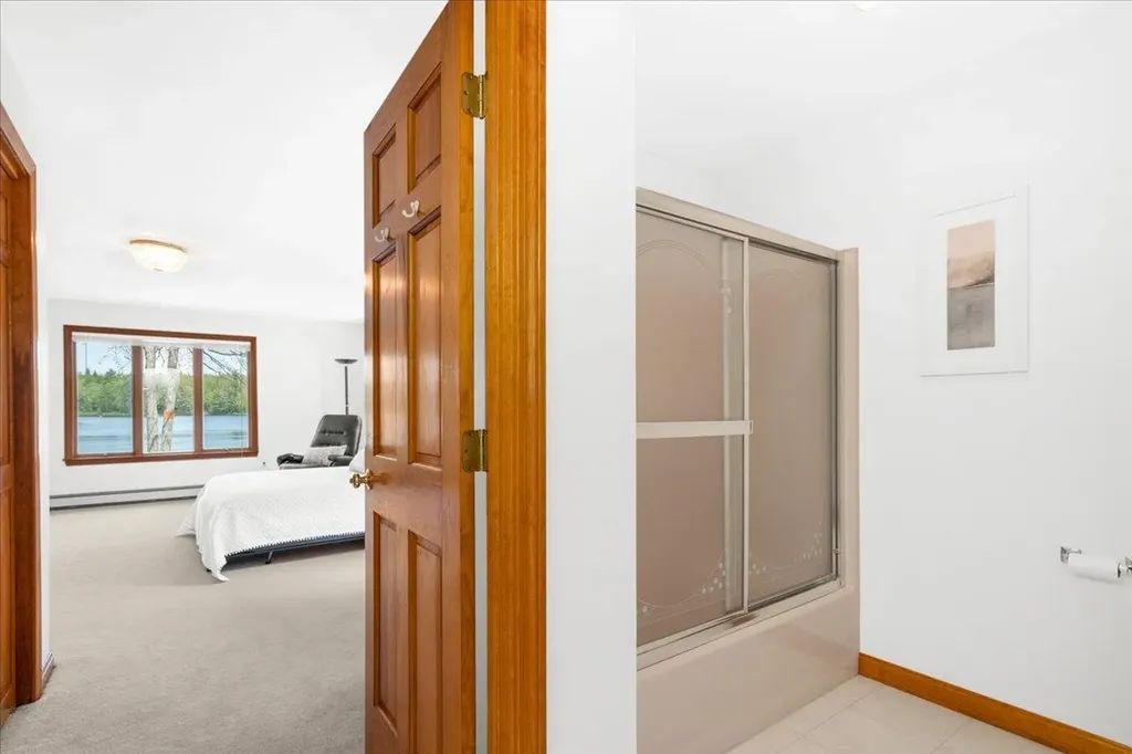 427 Silver Street Middleton NH 03887