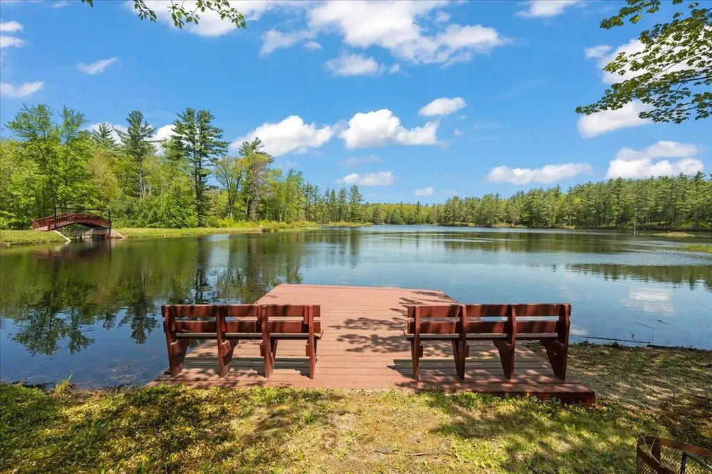 427 Silver Street Middleton NH 03887