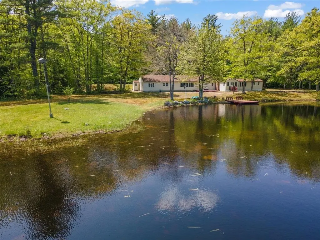 427 Silver Street Middleton NH 03887