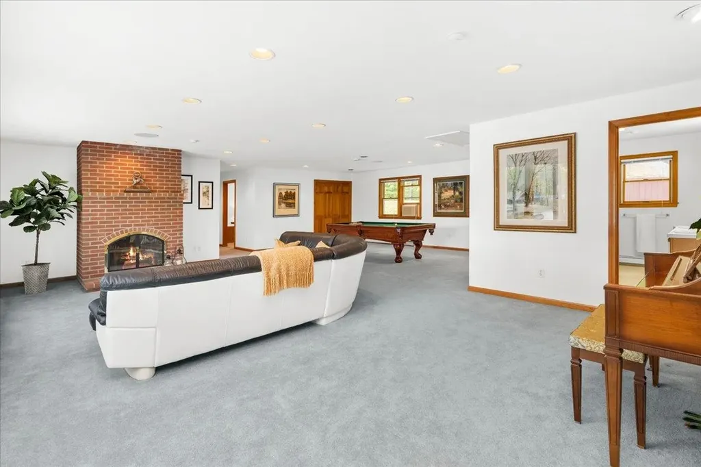 427 Silver Street Middleton NH 03887