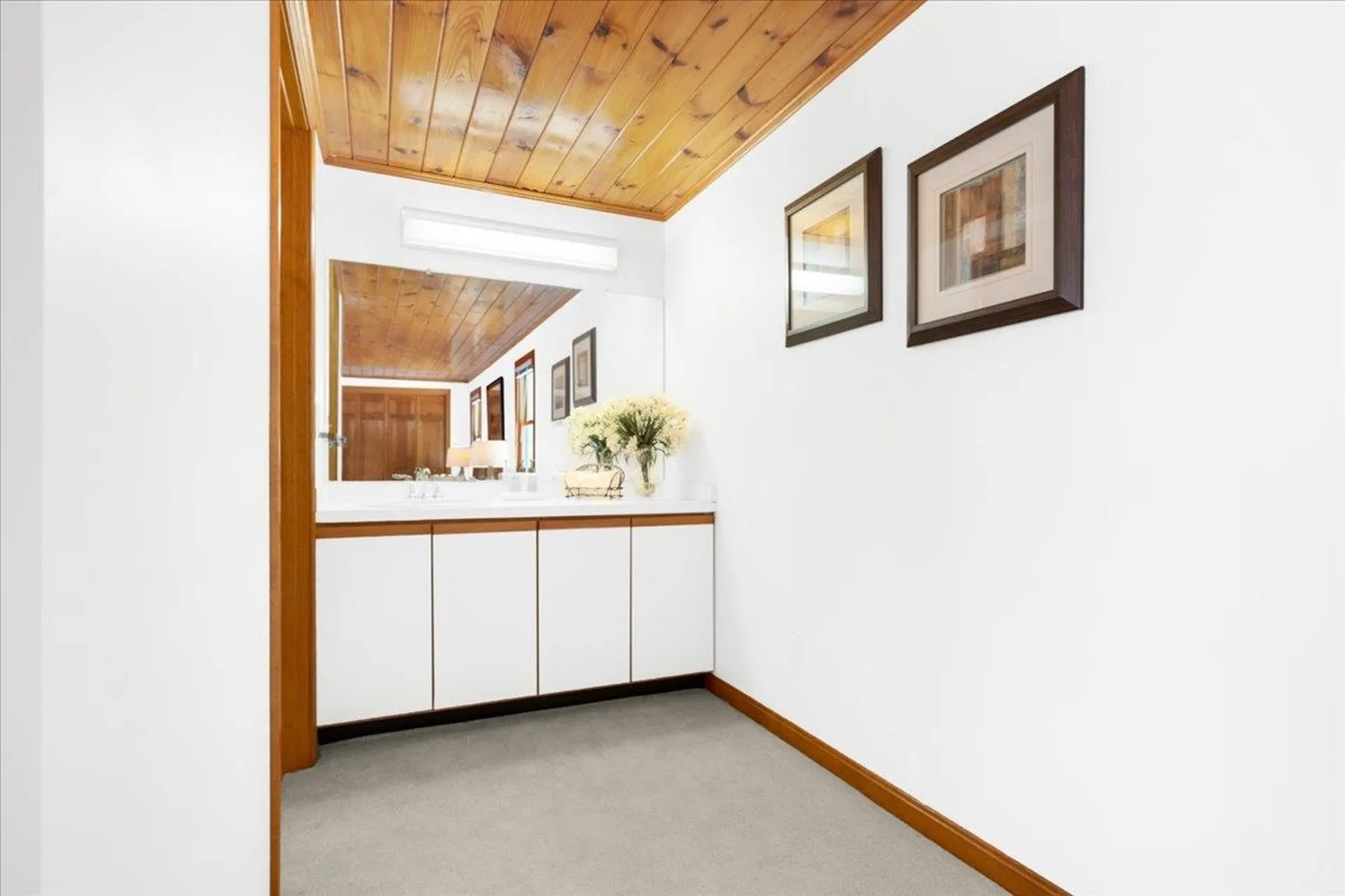 427 Silver Street Middleton NH 03887