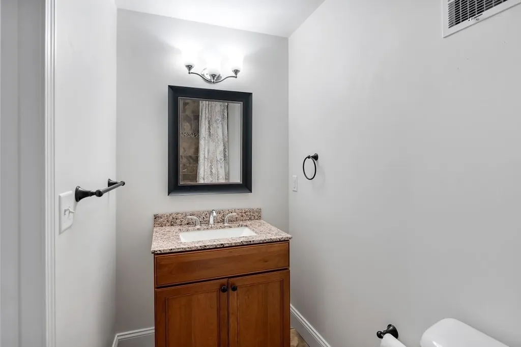 181 Desarno Drive Williston VT 05495