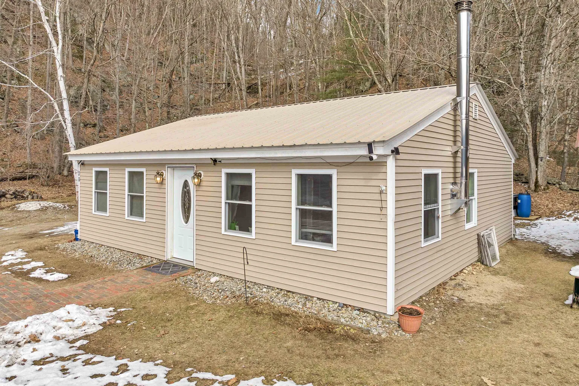 20 Marie Drive Rumney NH 03266