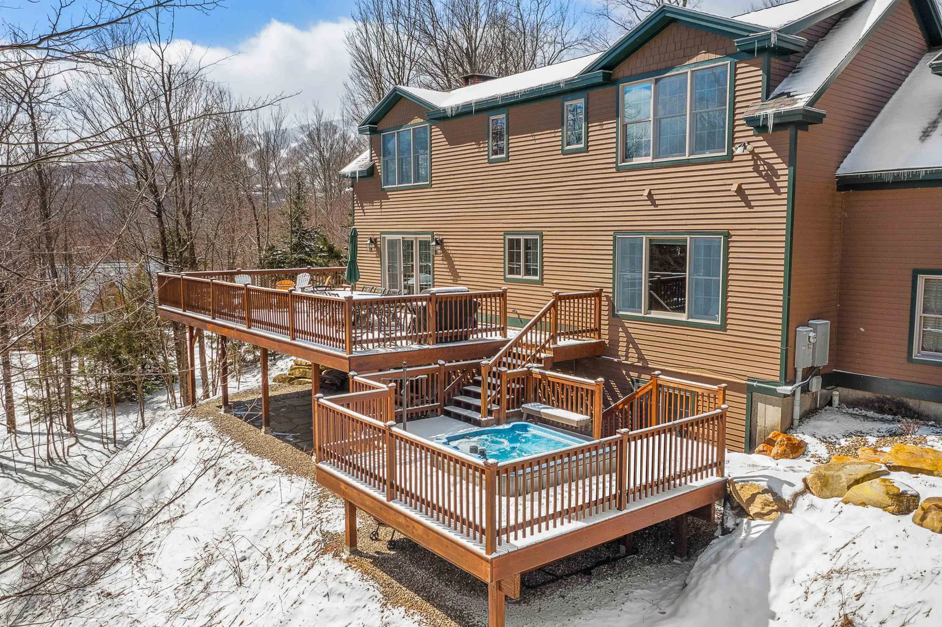 82 High Meadow Road Winhall VT 05340