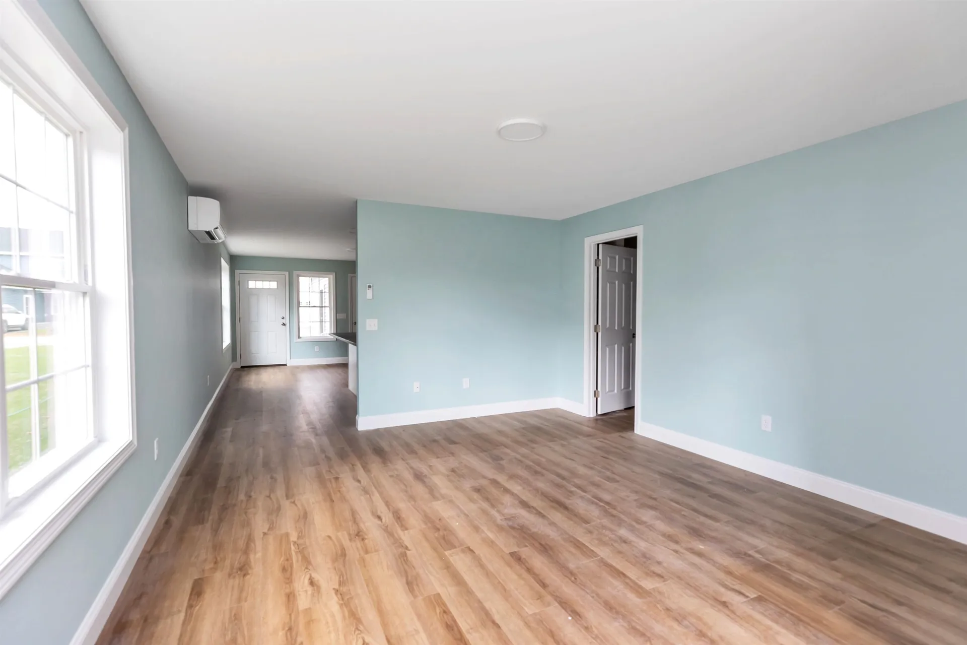 26 Trail's Edge Common Peterborough NH 03458