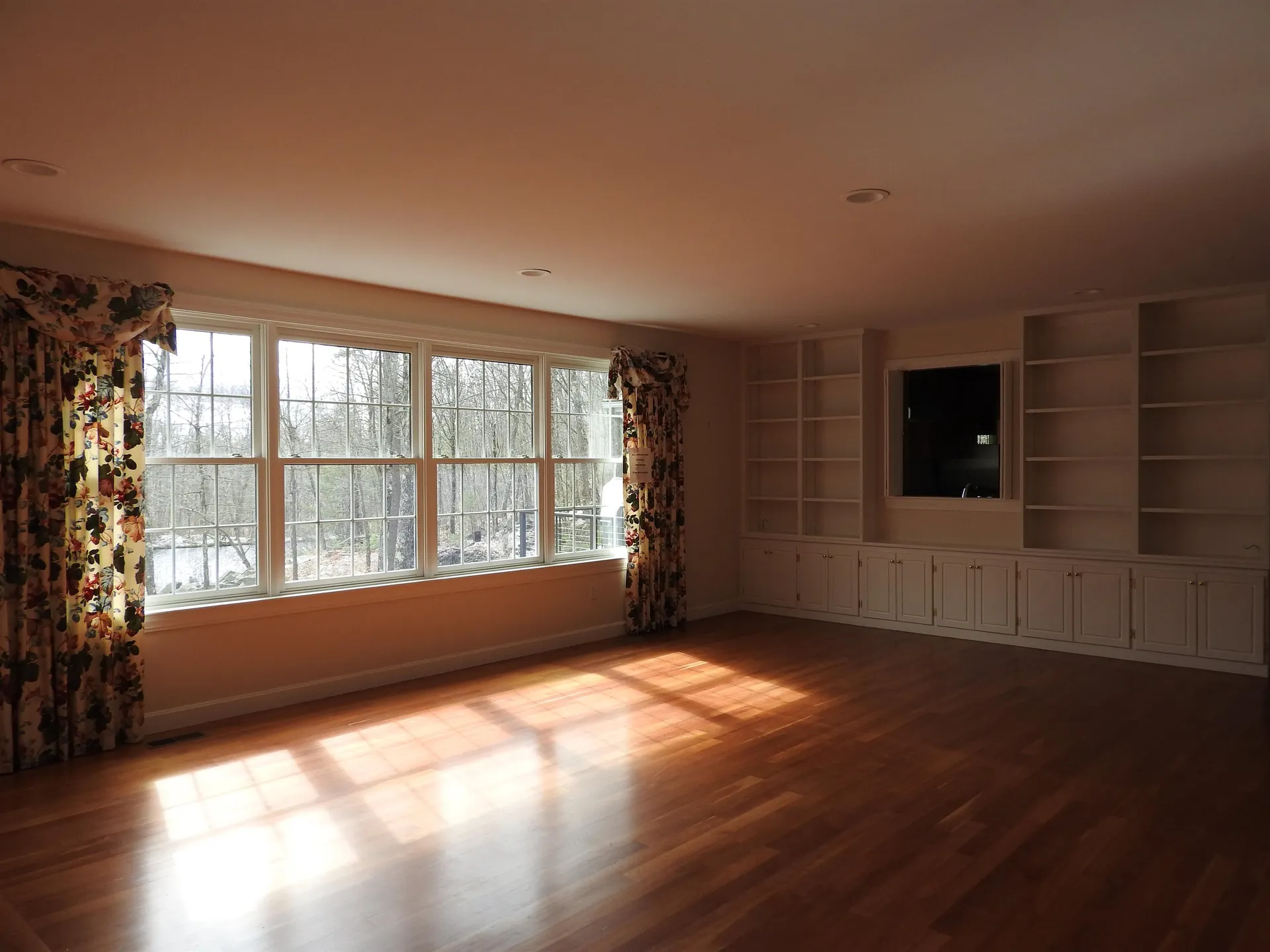71 Little Pond Road Concord NH 03301