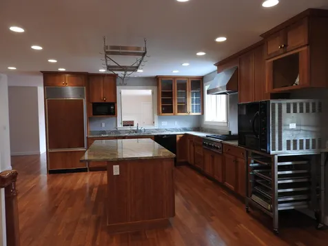 71 Little Pond Road Concord NH 03301