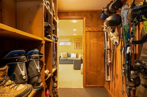 5 Oak Road Winhall VT 05340