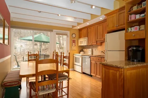 5 Oak Road Winhall VT 05340