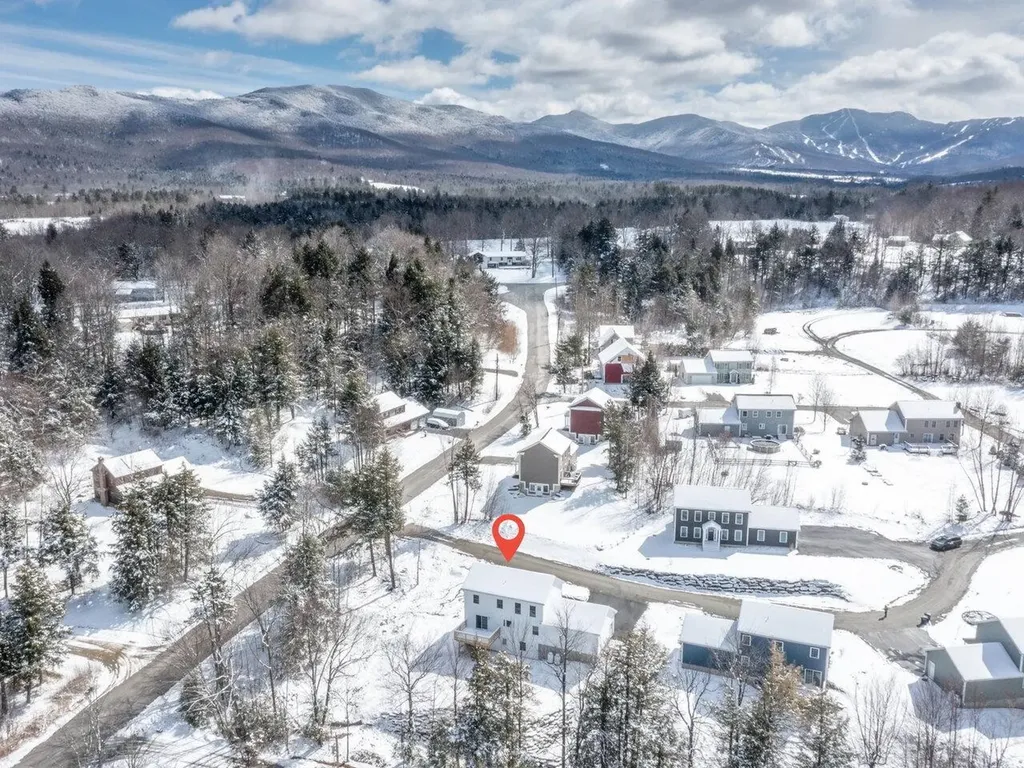 20 Jackson Heights Cambridge VT 05464