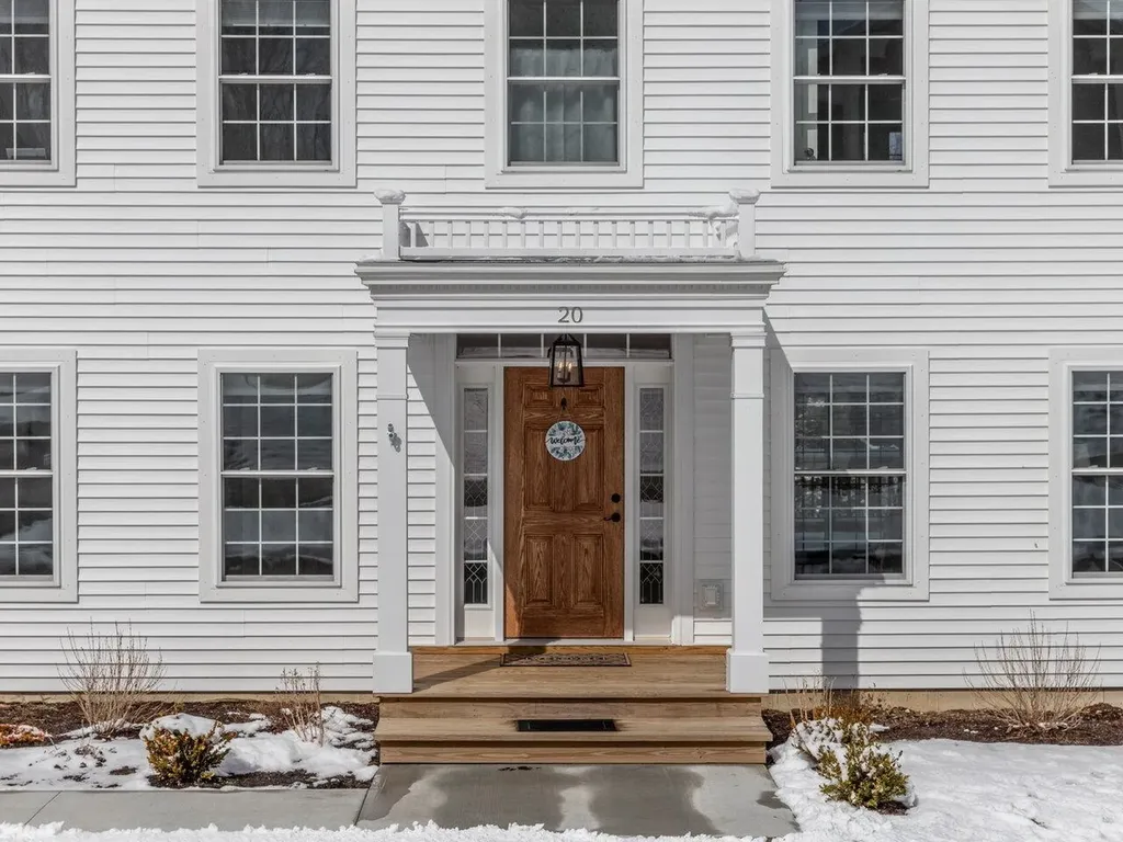 20 Jackson Heights Cambridge VT 05464