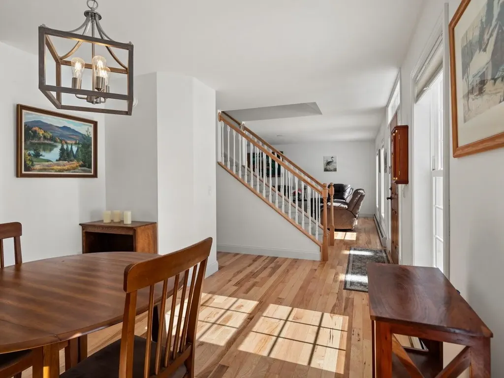 20 Jackson Heights Cambridge VT 05464