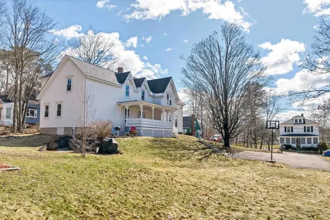 24 Woodland Avenue Laconia NH 03246
