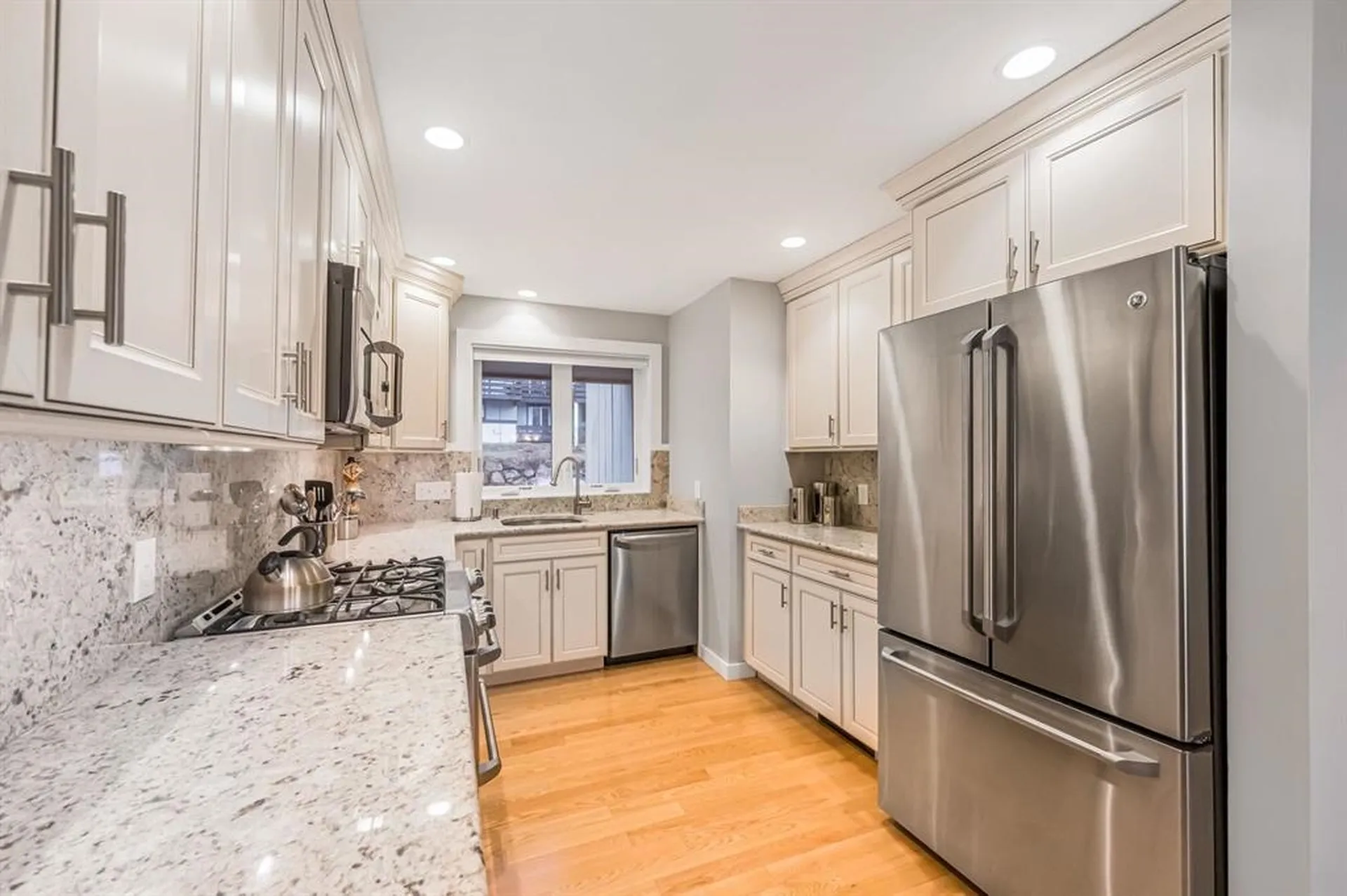 24 Bridgeview Road Lincoln NH 03251