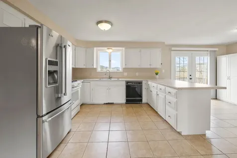 141 Prospect Street Extension Lebanon NH 03766
