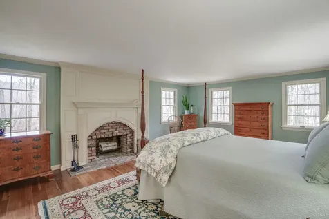 22 Sawyer Avenue Atkinson NH 03811