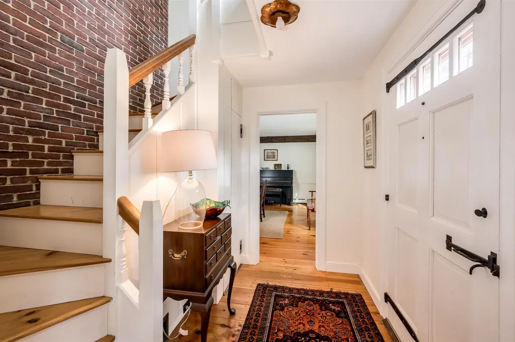 119 Madbury Road Durham NH 03824