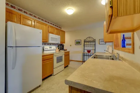 82 Eagle Ridge Condo Road Bartlett NH 03812