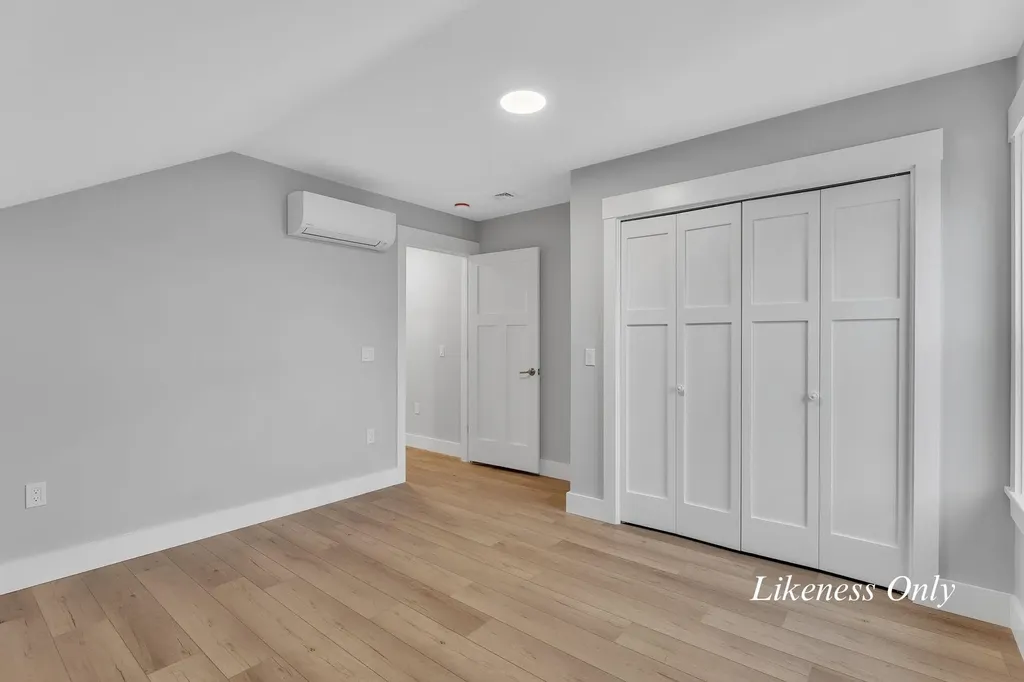 76 Farm Way South Burlington VT 05403
