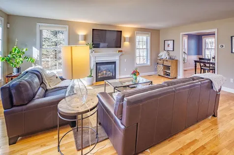 51 Stocklan Circle Dover NH 03820