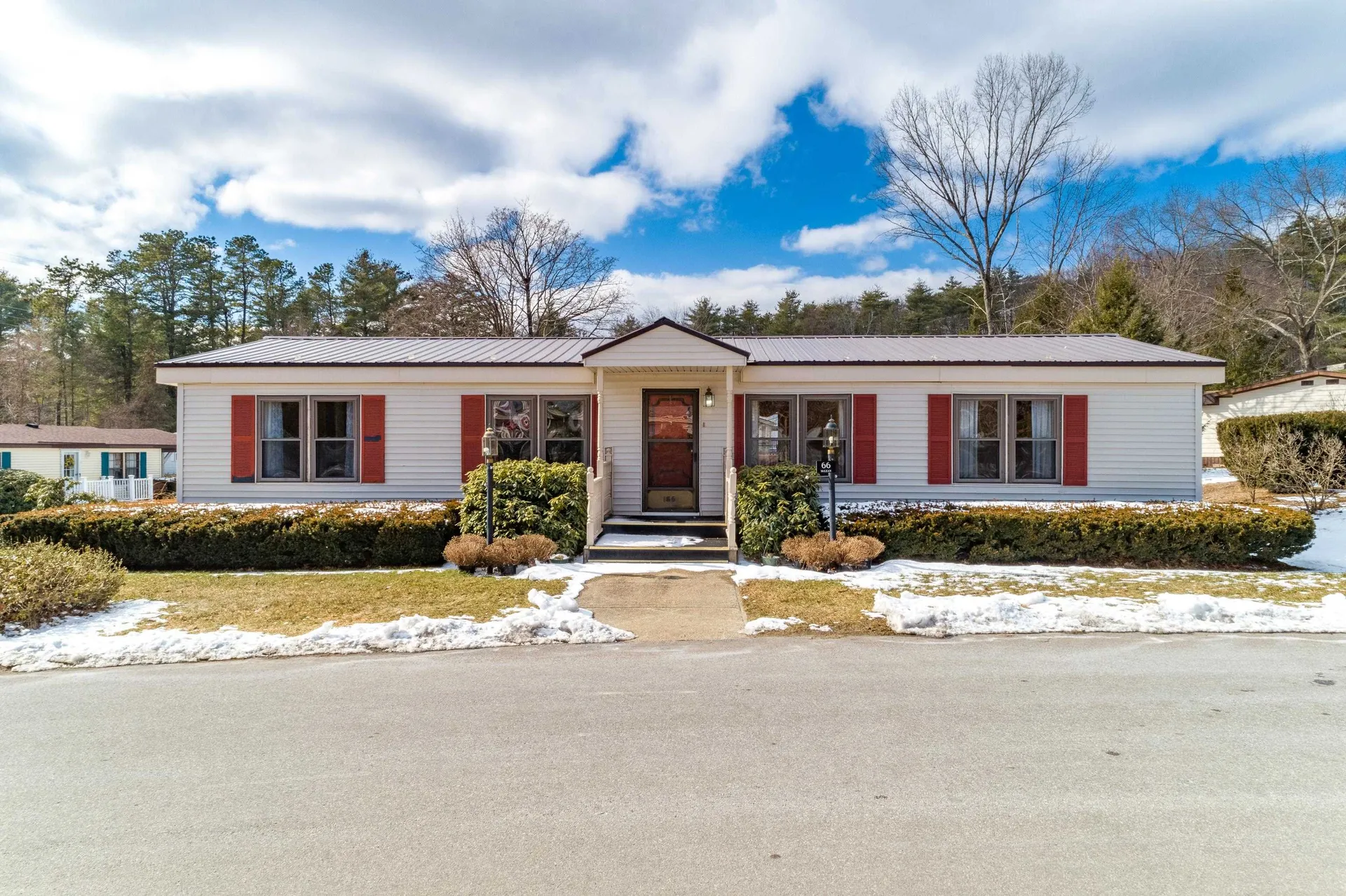 66 Partridge Lane Goffstown NH 03045