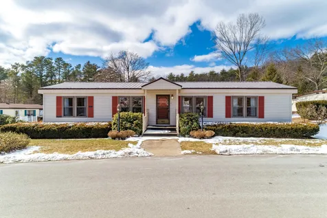 66 Partridge Lane Goffstown NH 03045