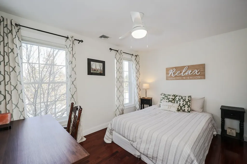25 Spruce Lane Stratham NH 03885