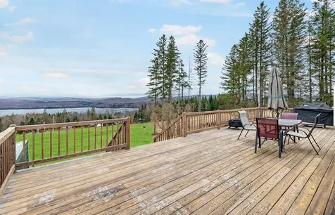 73 The Tarns Road Pittsburg NH 03592