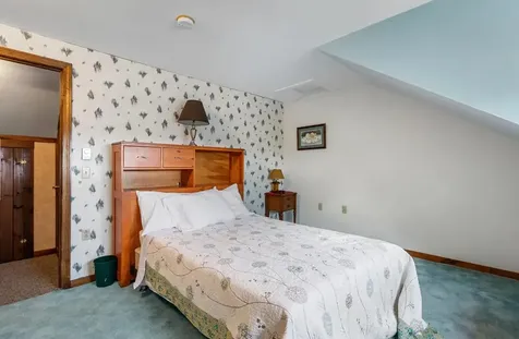 73 The Tarns Road Pittsburg NH 03592