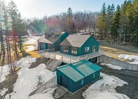 73 The Tarns Road Pittsburg NH 03592