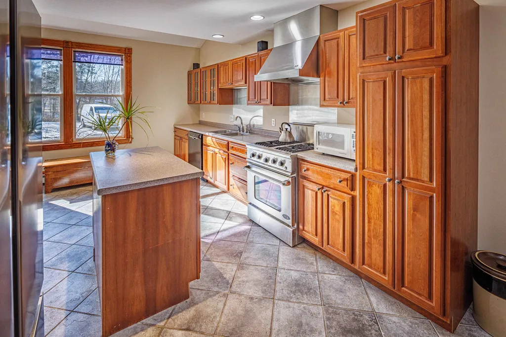 166 Portsmouth Avenue Stratham NH 03885