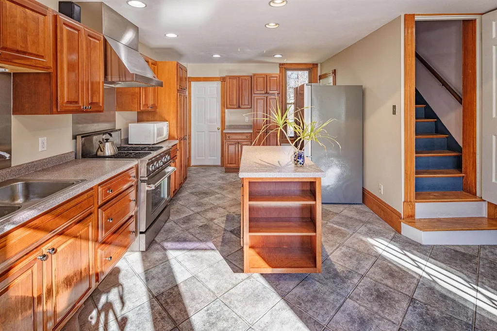 166 Portsmouth Avenue Stratham NH 03885