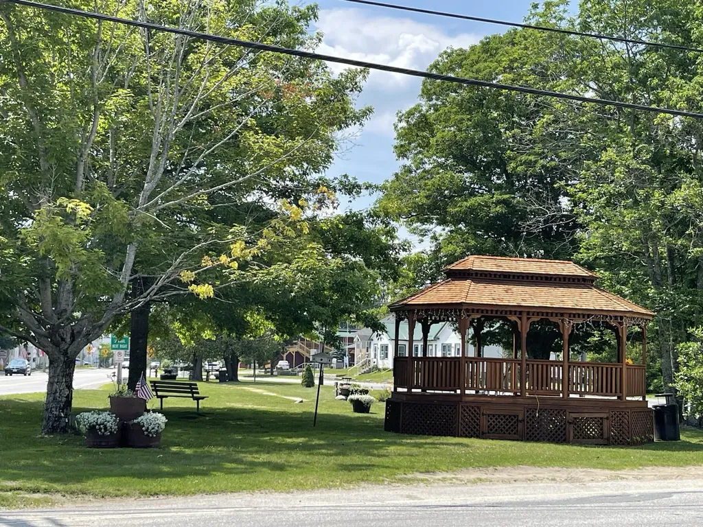 59-G1 Fernwood Farms Road Canaan NH 03741