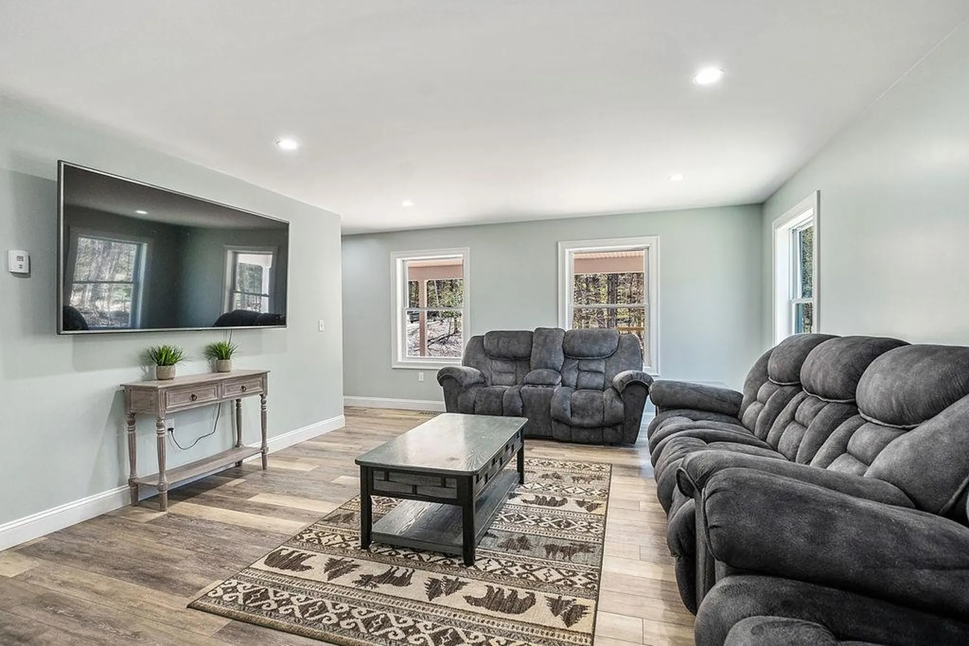 633 East Side Drive Alton NH 03810