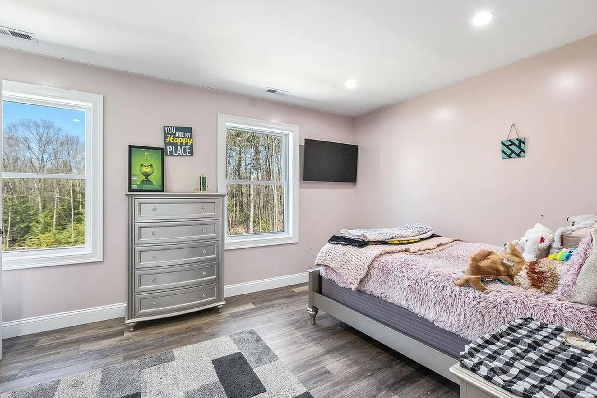 633 East Side Drive Alton NH 03810