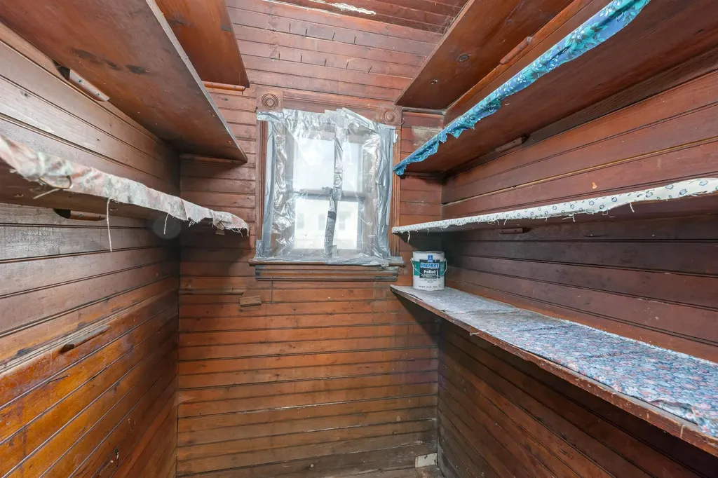 12 Washington Street Ashland NH 03217