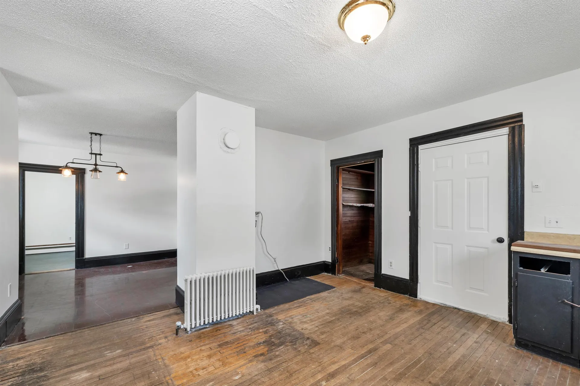 12 Washington Street Ashland NH 03217