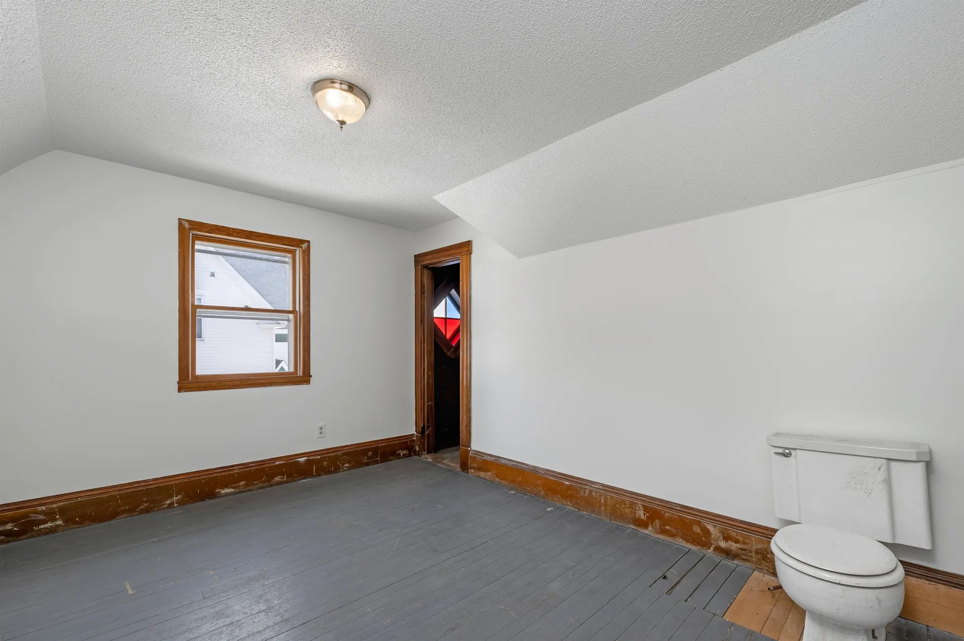 12 Washington Street Ashland NH 03217