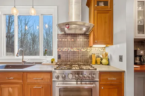 205 Old Stage Road Essex VT 05452