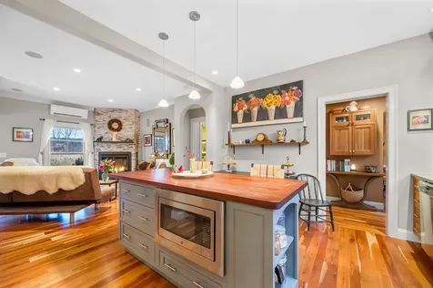 205 Old Stage Road Essex VT 05452