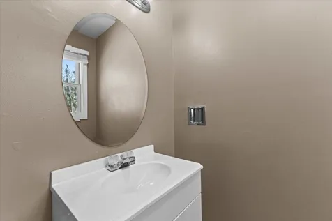 6 Griswold Street Jericho VT 05465