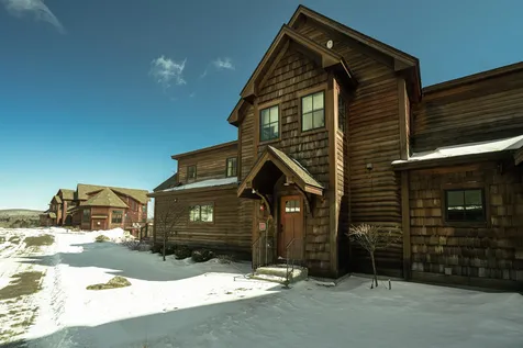 9 Powderhorn Lane Wilmington VT 05363