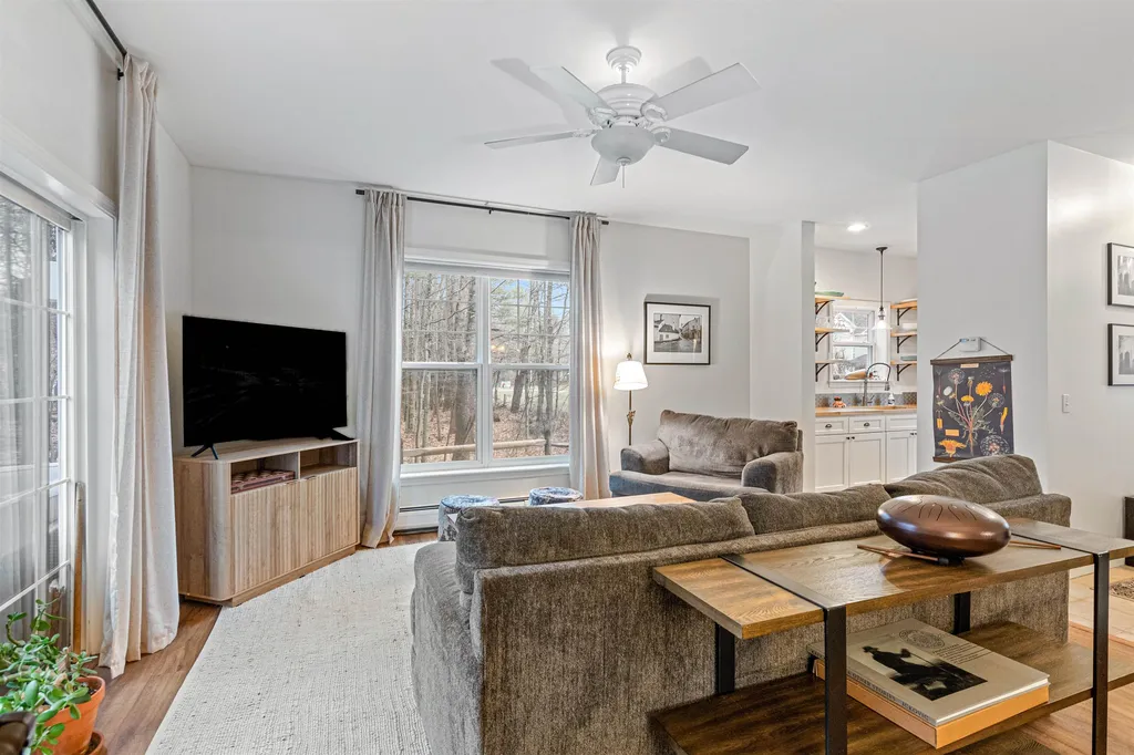 4 Marion Avenue Essex VT 05452