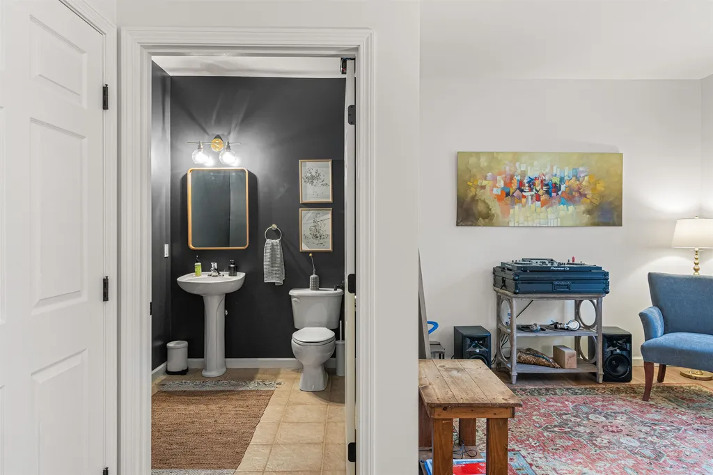 4 Marion Avenue Essex VT 05452
