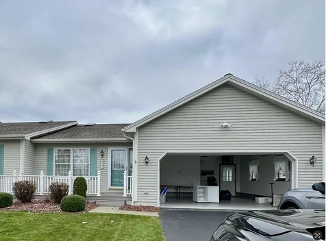 47 Country Club Estates Swanton VT 05488