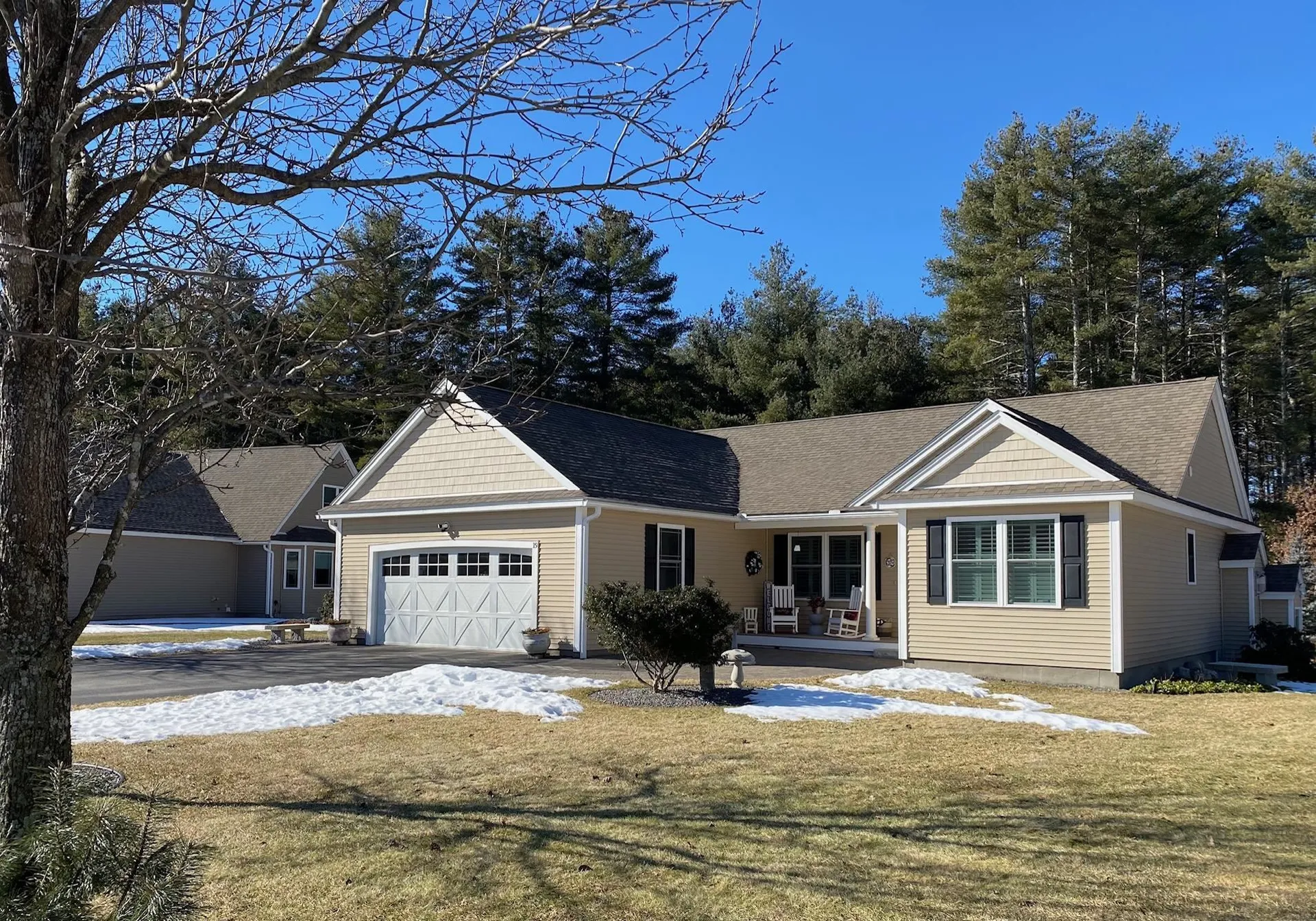 19 Pilgrim Circle Nashua NH 03063