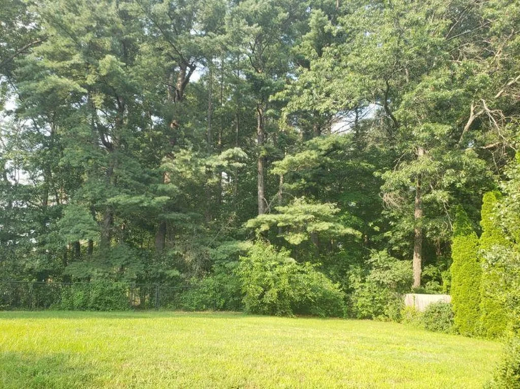 616 Coral Avenue Manchester NH 03104